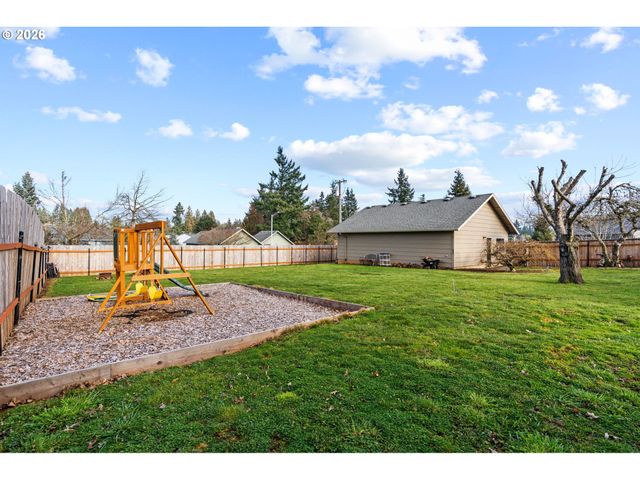 13399 NOBEL Rd, Oregon City, OR 97045