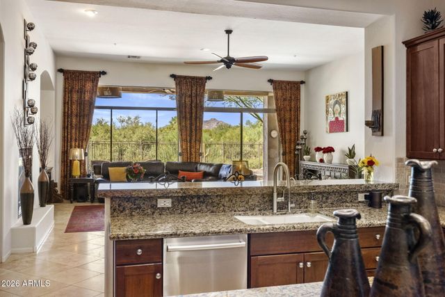 7272 Jematell Lane, Scottsdale, AZ 85266