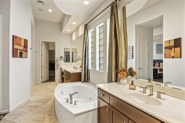 7272 Jematell Lane, Scottsdale, AZ 85266