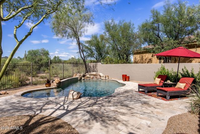 7272 Jematell Lane, Scottsdale, AZ 85266