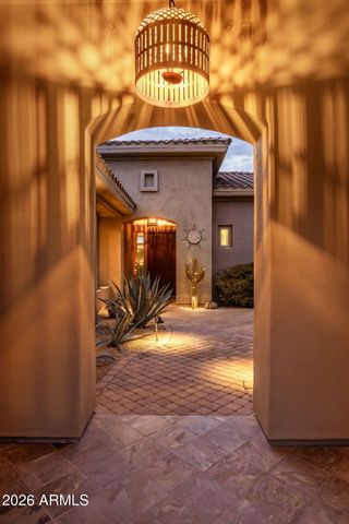 7272 Jematell Lane, Scottsdale, AZ 85266