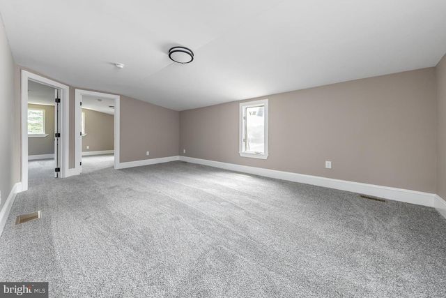 6 SUNSET AVE, Pennsville, NJ 08070