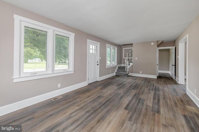 6 SUNSET AVE, Pennsville, NJ 08070