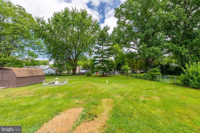 6 SUNSET AVE, Pennsville, NJ 08070