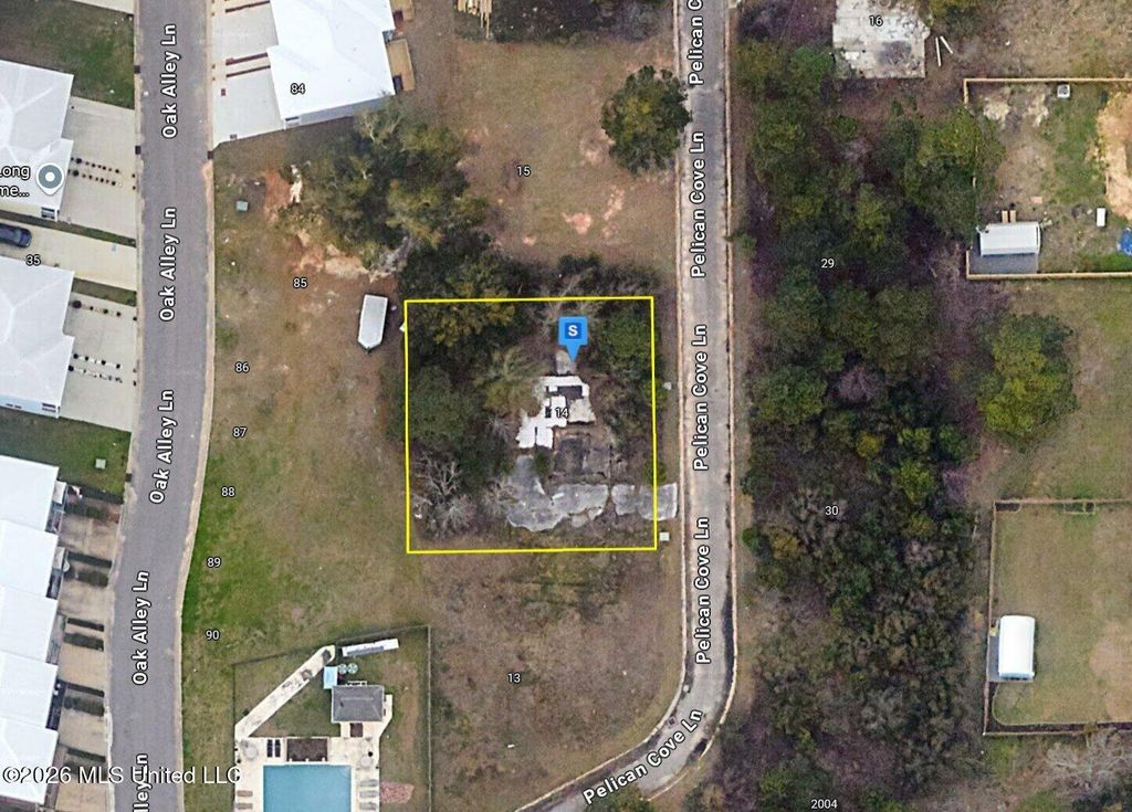 14 Pelican Cove Lane, Long Beach, MS 39560