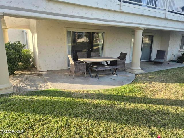 642 Vista Lago Circle N, Palm Desert, CA 92211