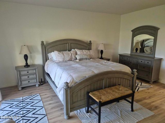 642 Vista Lago Circle N, Palm Desert, CA 92211