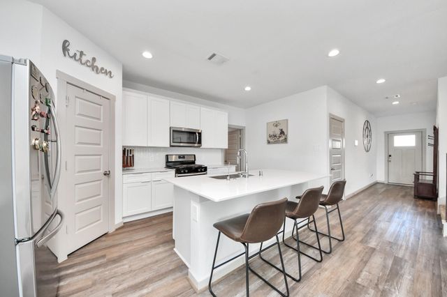 13910 Red River Drive, Baytown, TX 77523