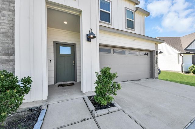 13910 Red River Drive, Baytown, TX 77523