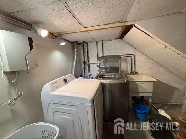 9 Quincy Circle S, South Brunswick, NJ 08810