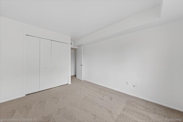 3815 Lone Pine Road, West Bloomfield Charter Township, MI 48323