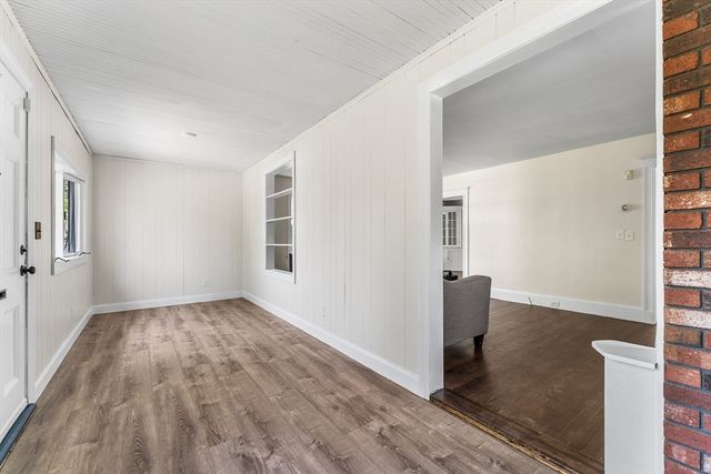 18 Fales Rd, Dedham, MA 02026