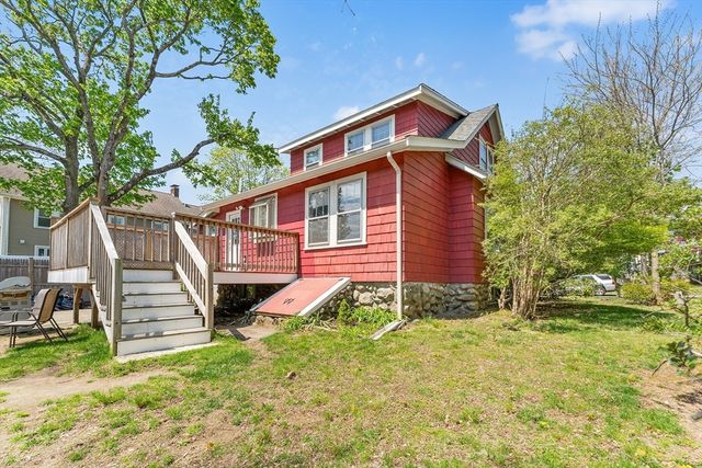 18 Fales Rd, Dedham, MA 02026