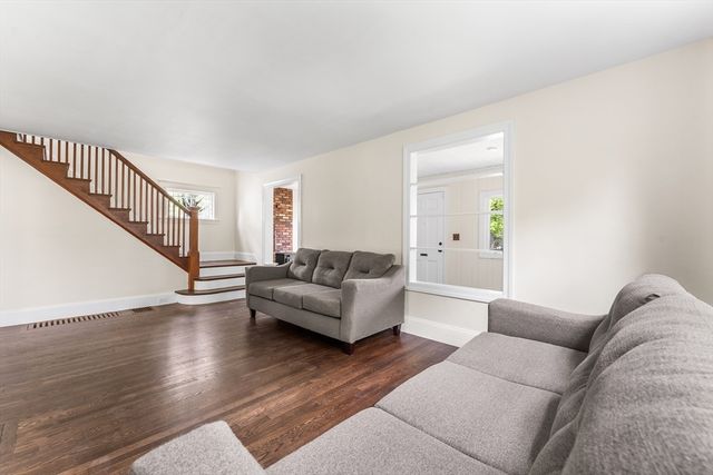 18 Fales Rd, Dedham, MA 02026