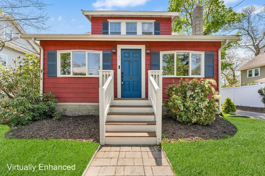 18 Fales Rd, Dedham, MA 02026