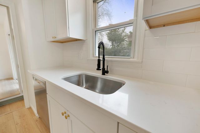 11581 Kumquat Street NW, Coon Rapids, MN 55448