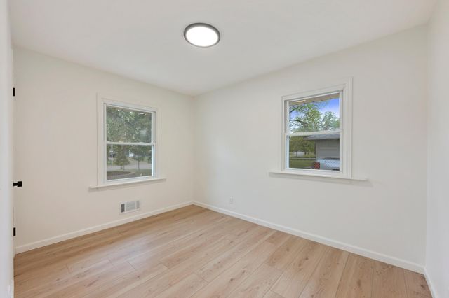11581 Kumquat Street NW, Coon Rapids, MN 55448
