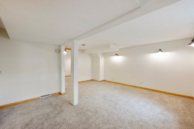 11581 Kumquat Street NW, Coon Rapids, MN 55448