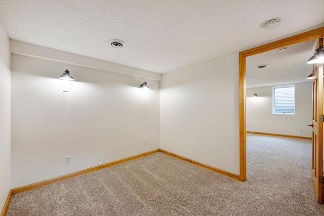 11581 Kumquat Street NW, Coon Rapids, MN 55448