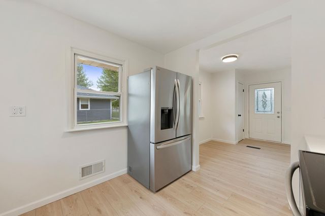 11581 Kumquat Street NW, Coon Rapids, MN 55448