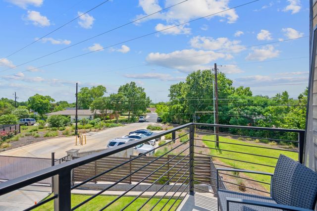 5806 Sutherlin RD, Austin, TX 78723