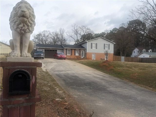 3081 Hillwood Drive, Lawrenceville, GA 30044