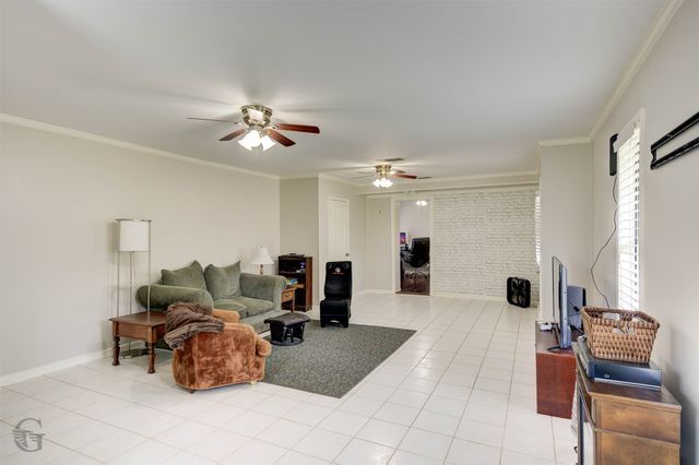 1712 Alison Avenue, Bossier City, LA 71112