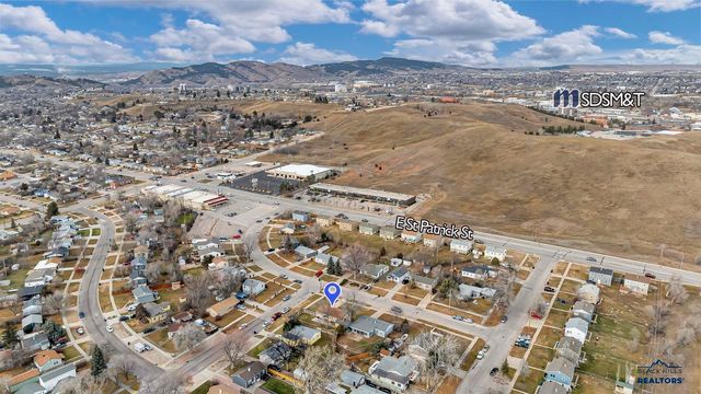 501 ROBBINS DR, Rapid City, SD 57701