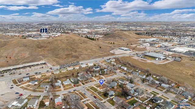 501 ROBBINS DR, Rapid City, SD 57701