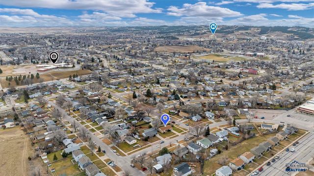 501 ROBBINS DR, Rapid City, SD 57701