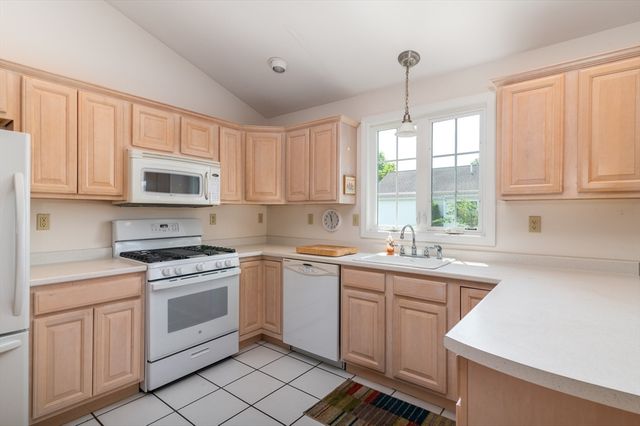 3 Falcon Road, East Bridgewater, MA 02333