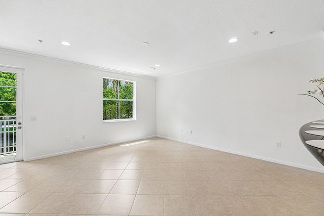 1359 Vía De Pepi, Boynton Beach, FL 33426