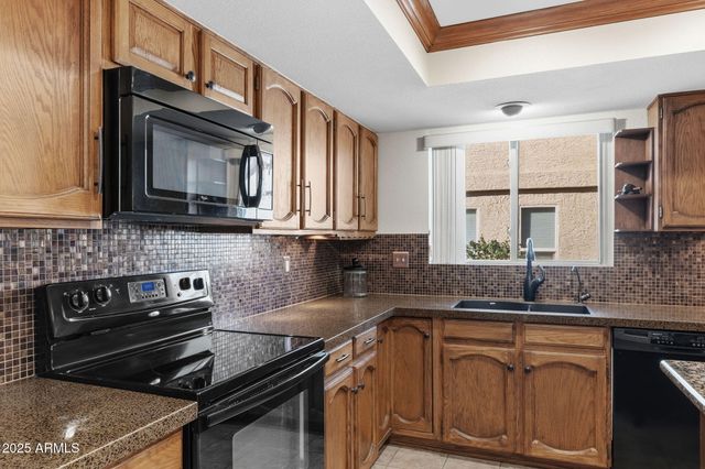 1932 LEISURE WORLD --, Mesa, AZ 85206