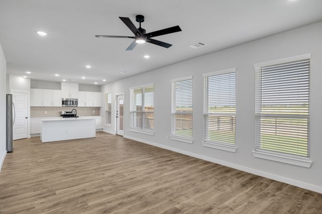 4028 Clovis Street, Midlothian, TX 76065