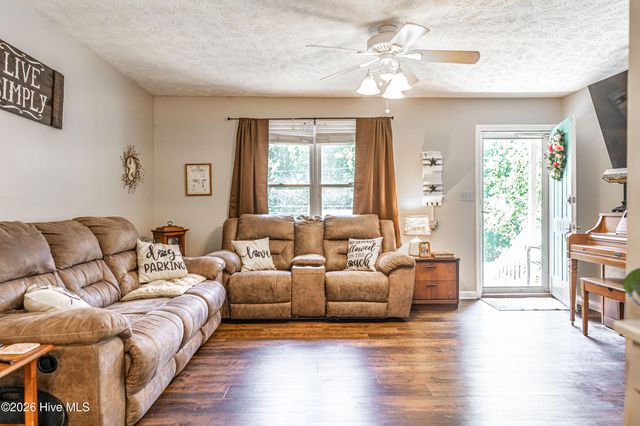 120 Amber Way, Rockingham, NC 28379