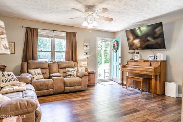 120 Amber Way, Rockingham, NC 28379