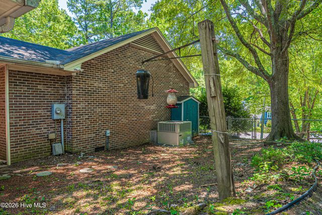 120 Amber Way, Rockingham, NC 28379