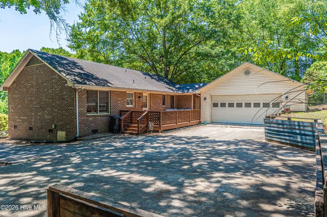 120 Amber Way, Rockingham, NC 28379