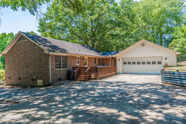 120 Amber Way, Rockingham, NC 28379
