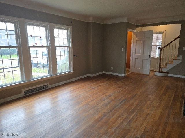 3649 Antisdale Avenue, Cleveland Heights, OH 44118