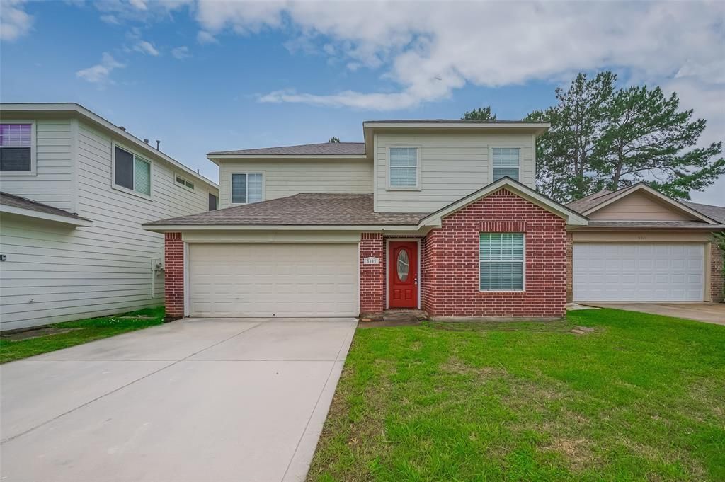 5009 Willow Point Drive, Conroe, TX 77303