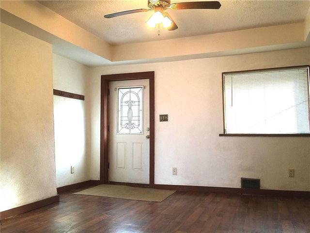 963 Manton Way, Allentown, PA 15210