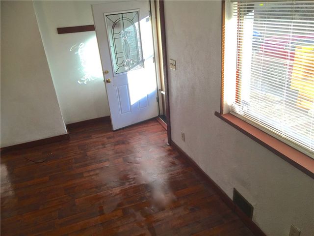 963 Manton Way, Allentown, PA 15210