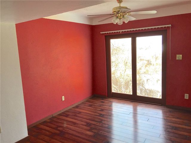 963 Manton Way, Allentown, PA 15210
