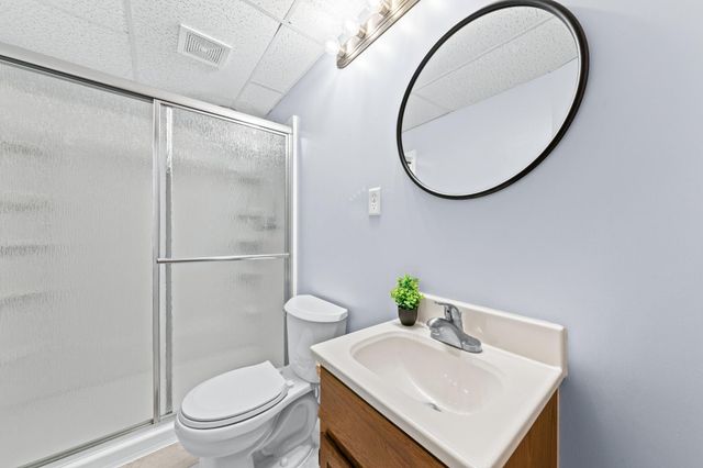 5935 W 136th Street, Savage, MN 55378