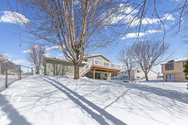 5935 W 136th Street, Savage, MN 55378