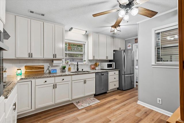 276 Catalina Drive, Chatsworth, GA 30705