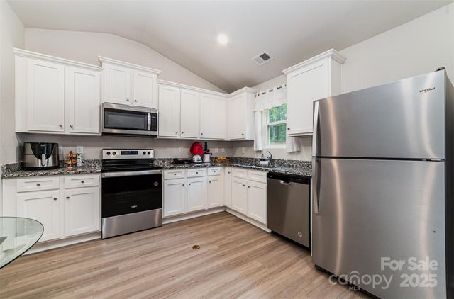 3138 Maple Ridge Drive, Gastonia, NC 28052