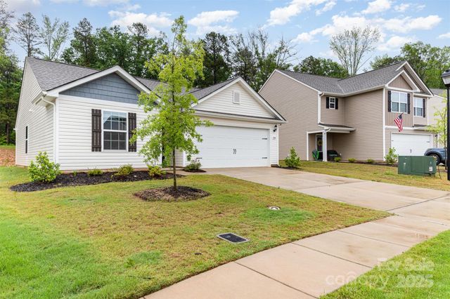 3138 Maple Ridge Drive, Gastonia, NC 28052