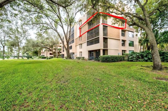 6800 Cypress Road 401, Plantation, FL 33317